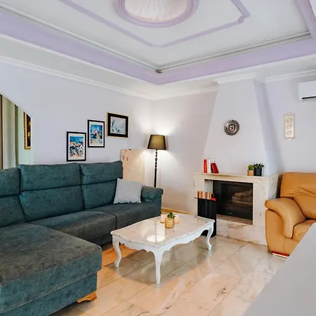 Villa с приватным бассейном и Bbq, 5 мин до моря Torrevieja