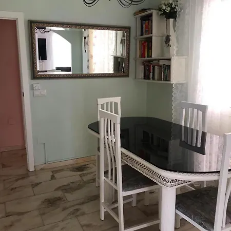Villa с приватным бассейном и Bbq, 5 мин до моря *